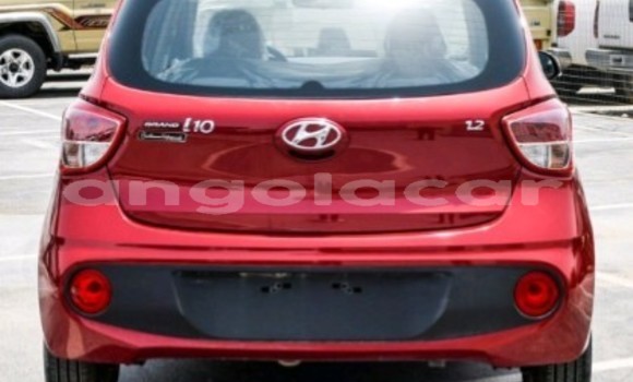 Acheter Occasion Voiture Hyundai i10 Rouge à Luanda, Province de Luanda Acheter Occasion Voiture Hyundai i10 Rouge à Luanda, Province de Luanda