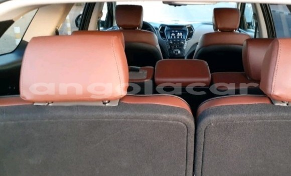 Comprar Usado Hyundai Santa Fe Preto Carro em Luanda em Luanda Province Comprar Usado Hyundai Santa Fe Preto Carro em Luanda em Luanda Province