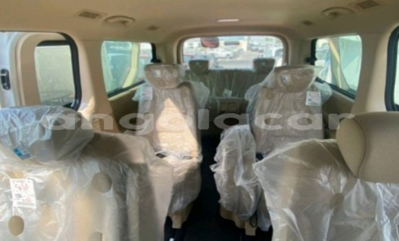 Comprar Usado Hyundai H1 Branco Carro em Luanda em Luanda Province Comprar Usado Hyundai H1 Branco Carro em Luanda em Luanda Province