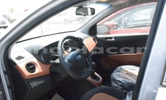 Comprar Usado Hyundai i10 Outro Carro em Luanda em Luanda Province Comprar Usado Hyundai i10 Outro Carro em Luanda em Luanda Province