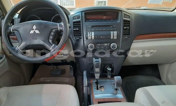 Buy Used Mitsubishi Pajero Other Car in Luanda in Luanda Province Buy Used Mitsubishi Pajero Other Car in Luanda in Luanda Province