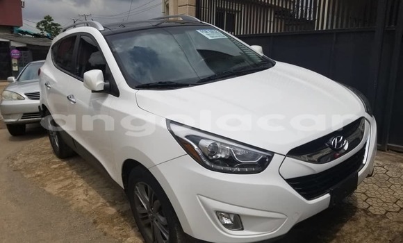 Acheter Occasion Voiture Hyundai ix35 Blanc à Luanda, Province de Luanda