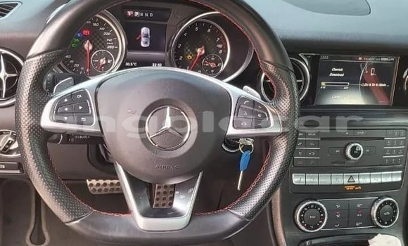 Comprar Usado Mercedes-Benz SLC-klasse Prata Carro em Luanda em Luanda Province Comprar Usado Mercedes-Benz SLC-klasse Prata Carro em Luanda em Luanda Province