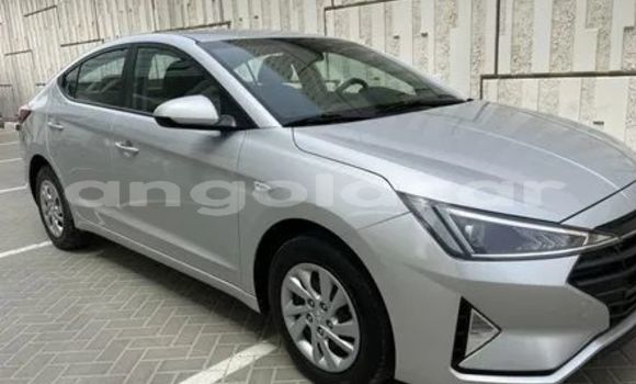 Comprar Usado Hyundai Accent Outro Carro em Luanda em Luanda Province