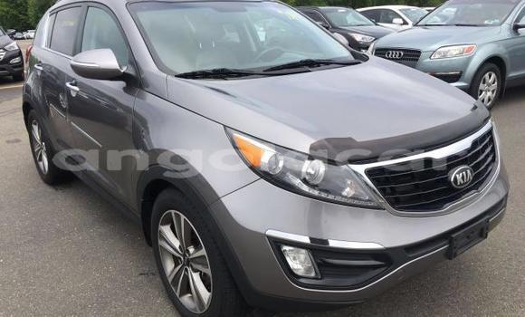 Buy Used Kia Sportage Silver Car in Luanda in Luanda Province