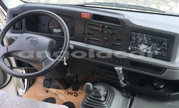 Buy Used Toyota Coaster White Car in Luanda in Luanda Province Buy Used Toyota Coaster White Car in Luanda in Luanda Province