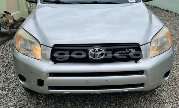 Acheter Occasion Voiture Toyota RAV4 Gris à Luanda, Province de Luanda
