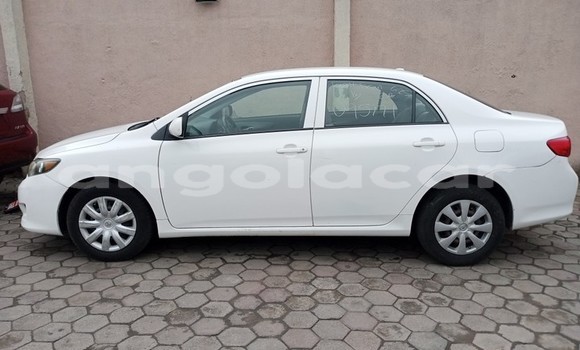 Acheter Occasion Voiture Toyota Corolla Blanc à Luanda, Province de Luanda Acheter Occasion Voiture Toyota Corolla Blanc à Luanda, Province de Luanda