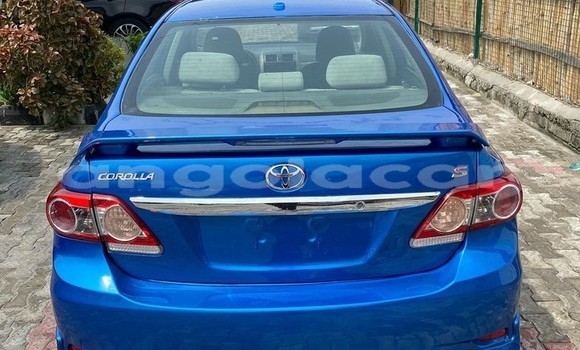 Comprar Usado Toyota Corolla Azul Carro em Luena em Moxico Comprar Usado Toyota Corolla Azul Carro em Luena em Moxico