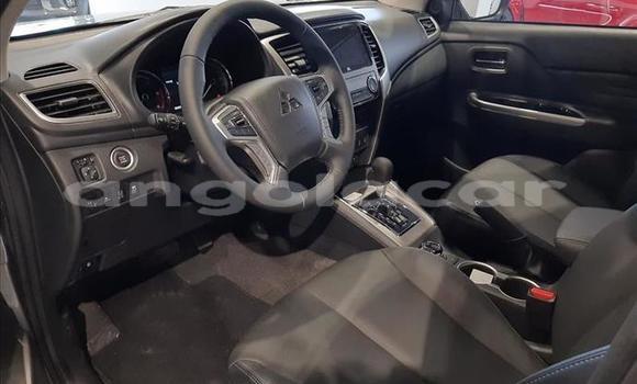 Acheter Occasion Voiture Mitsubishi L200 Gris à Luena, Moxico Acheter Occasion Voiture Mitsubishi L200 Gris à Luena, Moxico