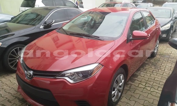 Comprar Usado Toyota Corolla Vermelho Carro em Luanda em Luanda Province