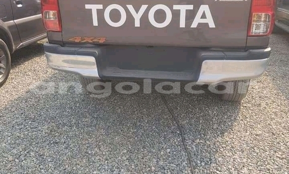 Comprar Usado Toyota Hilux Outro Carro em Luanda em Luanda Province Comprar Usado Toyota Hilux Outro Carro em Luanda em Luanda Province