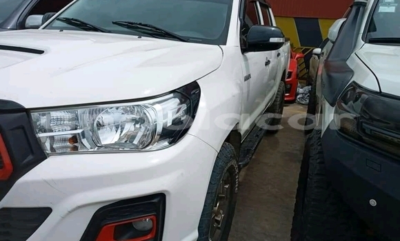 Comprar Usado Toyota Hilux Outro Carro em Luanda em Luanda Province Comprar Usado Toyota Hilux Outro Carro em Luanda em Luanda Province