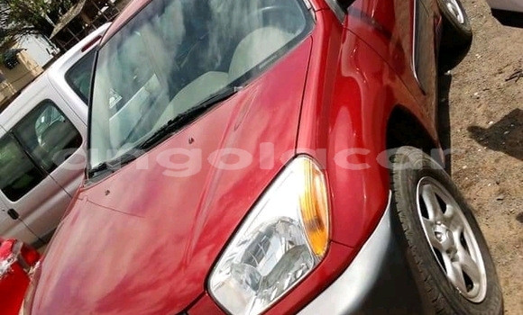 Comprar Usado Toyota RAV4 Vermelho Carro em Luanda em Luanda Province Comprar Usado Toyota RAV4 Vermelho Carro em Luanda em Luanda Province