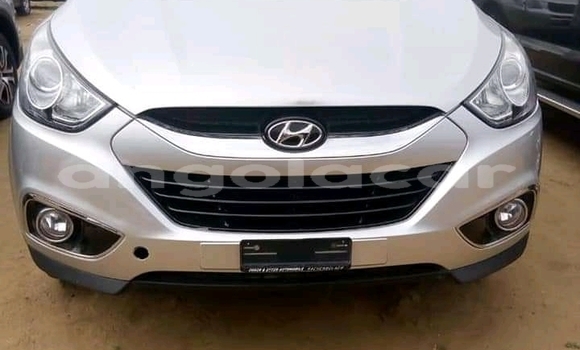 Comprar Usado Hyundai ix35 Outro Carro em Luanda em Luanda Province