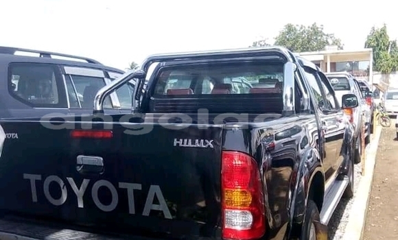Comprar Usado Toyota Hilux Preto Carro em Luanda em Luanda Province Comprar Usado Toyota Hilux Preto Carro em Luanda em Luanda Province
