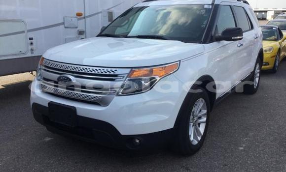 Acheter Occasion Voiture Ford Explorer Blanc à Luanda, Province de Luanda