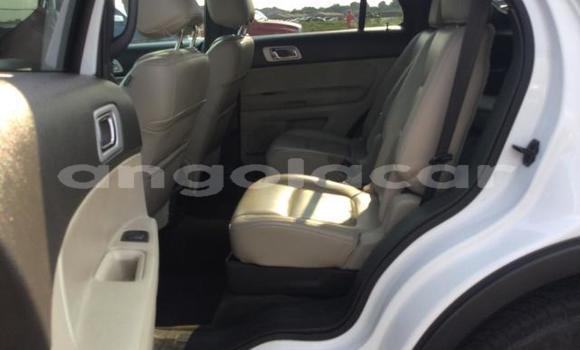 Comprar Usado Ford Explorer Branco Carro em Luanda em Luanda Province Comprar Usado Ford Explorer Branco Carro em Luanda em Luanda Province