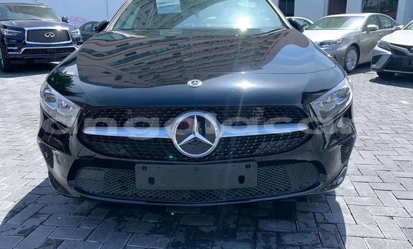 Buy Used Mercedes-Benz A200 Black Car in Luanda in Luanda Province Buy Used Mercedes-Benz A200 Black Car in Luanda in Luanda Province