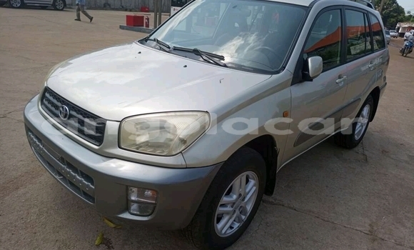 Buy Used Toyota RAV4 Other Car in Luanda in Luanda Province