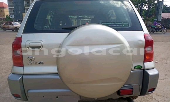 Comprar Usado Toyota RAV4 Outro Carro em Luanda em Luanda Province Comprar Usado Toyota RAV4 Outro Carro em Luanda em Luanda Province