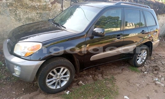 Acheter Occasion Voiture Toyota RAV4 Noir à Luanda, Province de Luanda