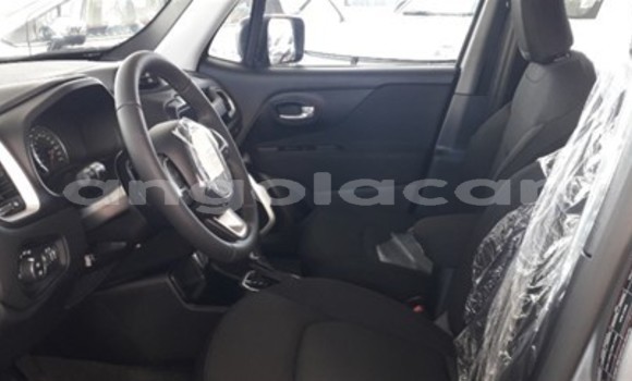 Acheter Occasion Voiture Jeep Renegade Gris à Luanda, Province de Luanda Acheter Occasion Voiture Jeep Renegade Gris à Luanda, Province de Luanda