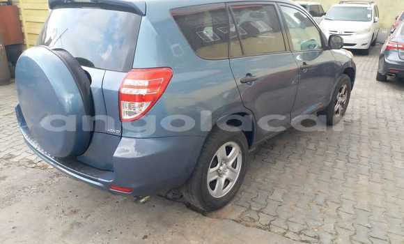 Acheter Occasion Voiture Toyota RAV4 Gris à Luanda, Province de Luanda Acheter Occasion Voiture Toyota RAV4 Gris à Luanda, Province de Luanda