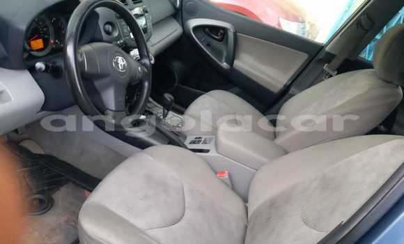 Acheter Occasion Voiture Toyota RAV4 Gris à Luanda, Province de Luanda Acheter Occasion Voiture Toyota RAV4 Gris à Luanda, Province de Luanda
