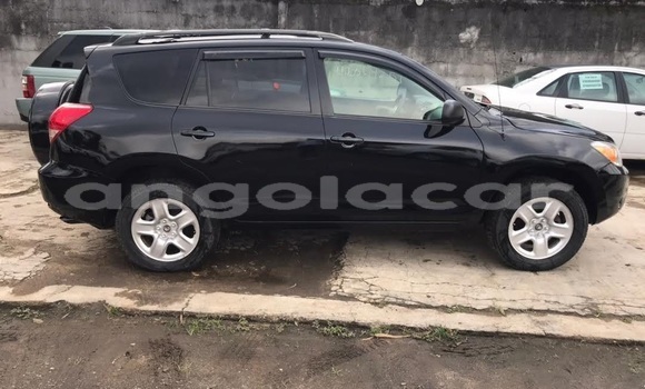 Acheter Occasion Voiture Toyota RAV4 Noir à Luanda, Province de Luanda Acheter Occasion Voiture Toyota RAV4 Noir à Luanda, Province de Luanda