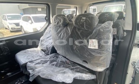 Acheter Occasion Voiture Hyundai Starex Blanc à Luanda, Province de Luanda Acheter Occasion Voiture Hyundai Starex Blanc à Luanda, Province de Luanda