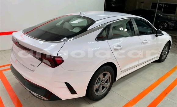 Comprar Usado Kia K5 Outro Carro em Luanda em Luanda Province Comprar Usado Kia K5 Outro Carro em Luanda em Luanda Province