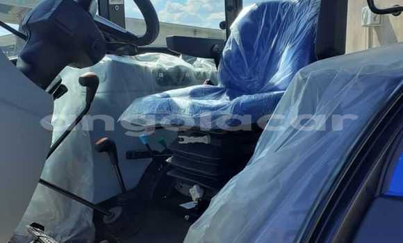Buy Used Toyota DA Blue Truck in Luanda in Luanda Province Buy Used Toyota DA Blue Truck in Luanda in Luanda Province