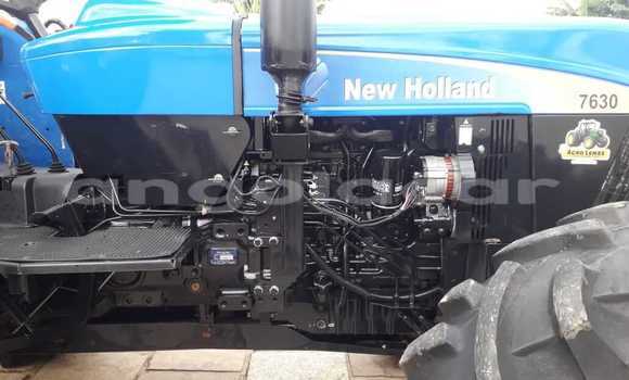 Comprar Usado Toyota DA Azul Caminhão em Luanda em Luanda Province Comprar Usado Toyota DA Azul Caminhão em Luanda em Luanda Province