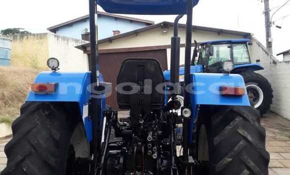 Comprar Usado Toyota DA Azul Caminhão em Luanda em Luanda Province Comprar Usado Toyota DA Azul Caminhão em Luanda em Luanda Province