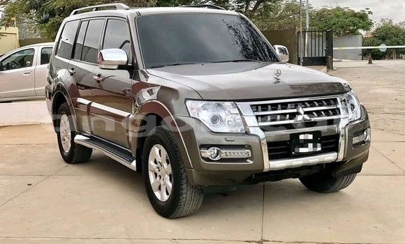 Buy Used Mitsubishi L200 Other Car in Luanda in Luanda Province Buy Used Mitsubishi L200 Other Car in Luanda in Luanda Province