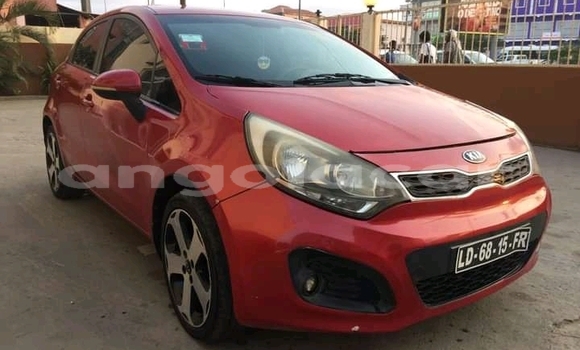 Comprar Novo Kia rio Vermelho Carro em Luanda em Luanda Province