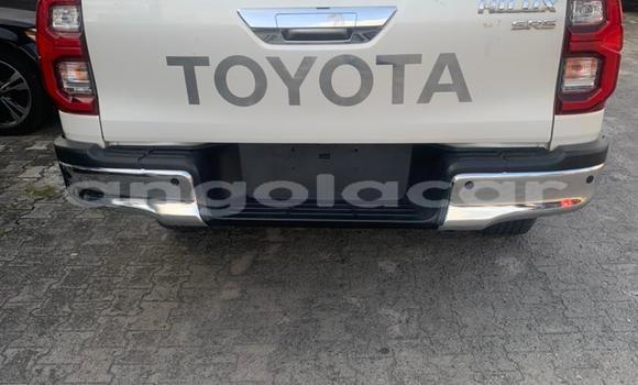 Comprar Usado Toyota Hilux Branco Carro em Luanda em Luanda Province Comprar Usado Toyota Hilux Branco Carro em Luanda em Luanda Province