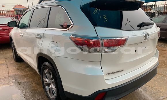 Comprar Usado Toyota Highlander Branco Carro em Luanda em Luanda Province Comprar Usado Toyota Highlander Branco Carro em Luanda em Luanda Province