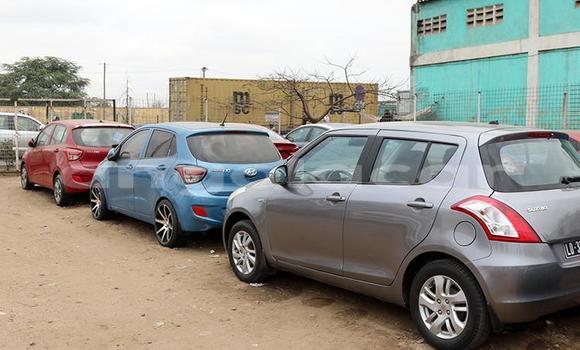 Medium with watermark suzuki swift luanda province luanda 19930