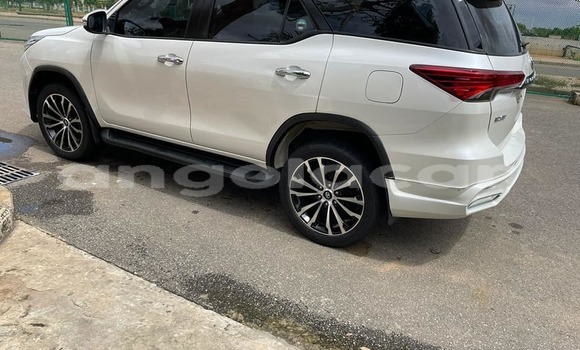 Comprar Usado Toyota Fortuner Branco Carro em Luanda em Luanda Province Comprar Usado Toyota Fortuner Branco Carro em Luanda em Luanda Province
