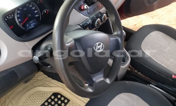 Acheter Occasion Voiture Hyundai i10 Rouge à Luanda, Province de Luanda Acheter Occasion Voiture Hyundai i10 Rouge à Luanda, Province de Luanda