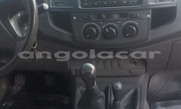 Comprar Usado Toyota Hilux Branco Carro em Luanda em Luanda Province Comprar Usado Toyota Hilux Branco Carro em Luanda em Luanda Province