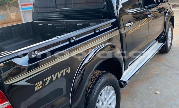 Acheter Occasion Voiture Toyota Hilux Noir à Luanda, Province de Luanda Acheter Occasion Voiture Toyota Hilux Noir à Luanda, Province de Luanda