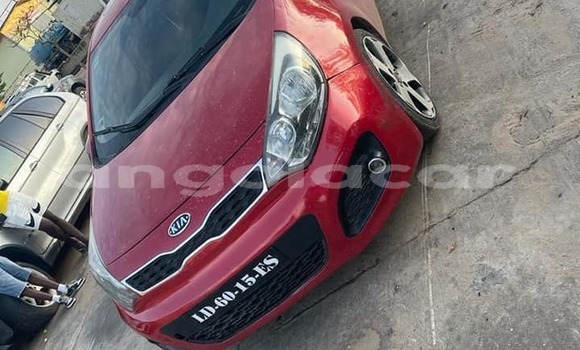 Comprar Usado Kia rio Vermelho Carro em Luanda em Luanda Province