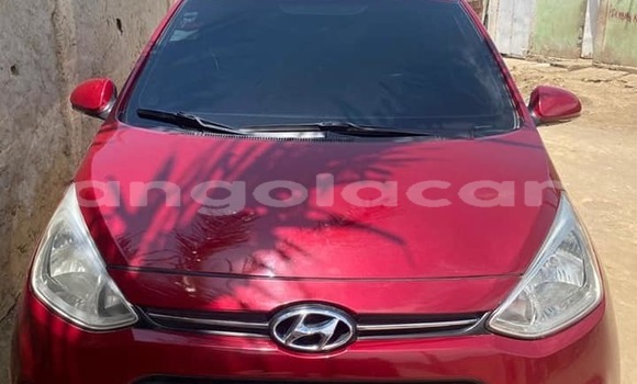 Acheter Occasion Voiture Hyundai i10 Rouge à Luanda, Province de Luanda Acheter Occasion Voiture Hyundai i10 Rouge à Luanda, Province de Luanda