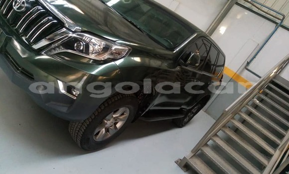 Buy Used Toyota Land Cruiser Prado Green Car in Luanda in Luanda Province Buy Used Toyota Land Cruiser Prado Green Car in Luanda in Luanda Province