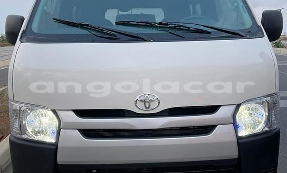Comprar Usado Toyota Hiace Branco Carro em Luanda em Luanda Province Comprar Usado Toyota Hiace Branco Carro em Luanda em Luanda Province