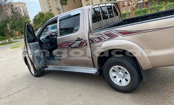 Comprar Usado Toyota Hilux Marrom Carro em Luanda em Luanda Province Comprar Usado Toyota Hilux Marrom Carro em Luanda em Luanda Province
