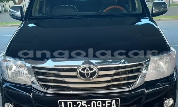 Buy Used Toyota Hilux Black Car in Luanda in Luanda Province